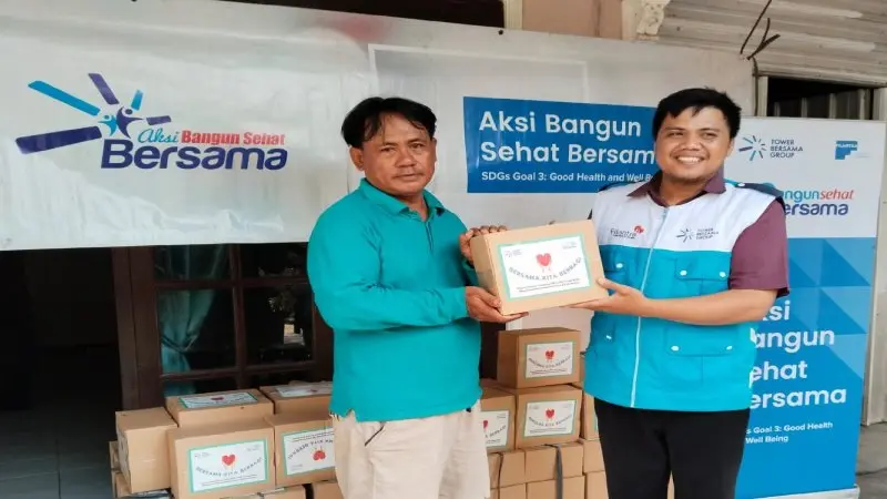 TBIG Supplies Basic Needs for Residents of Demak Affected by Flood Disaster