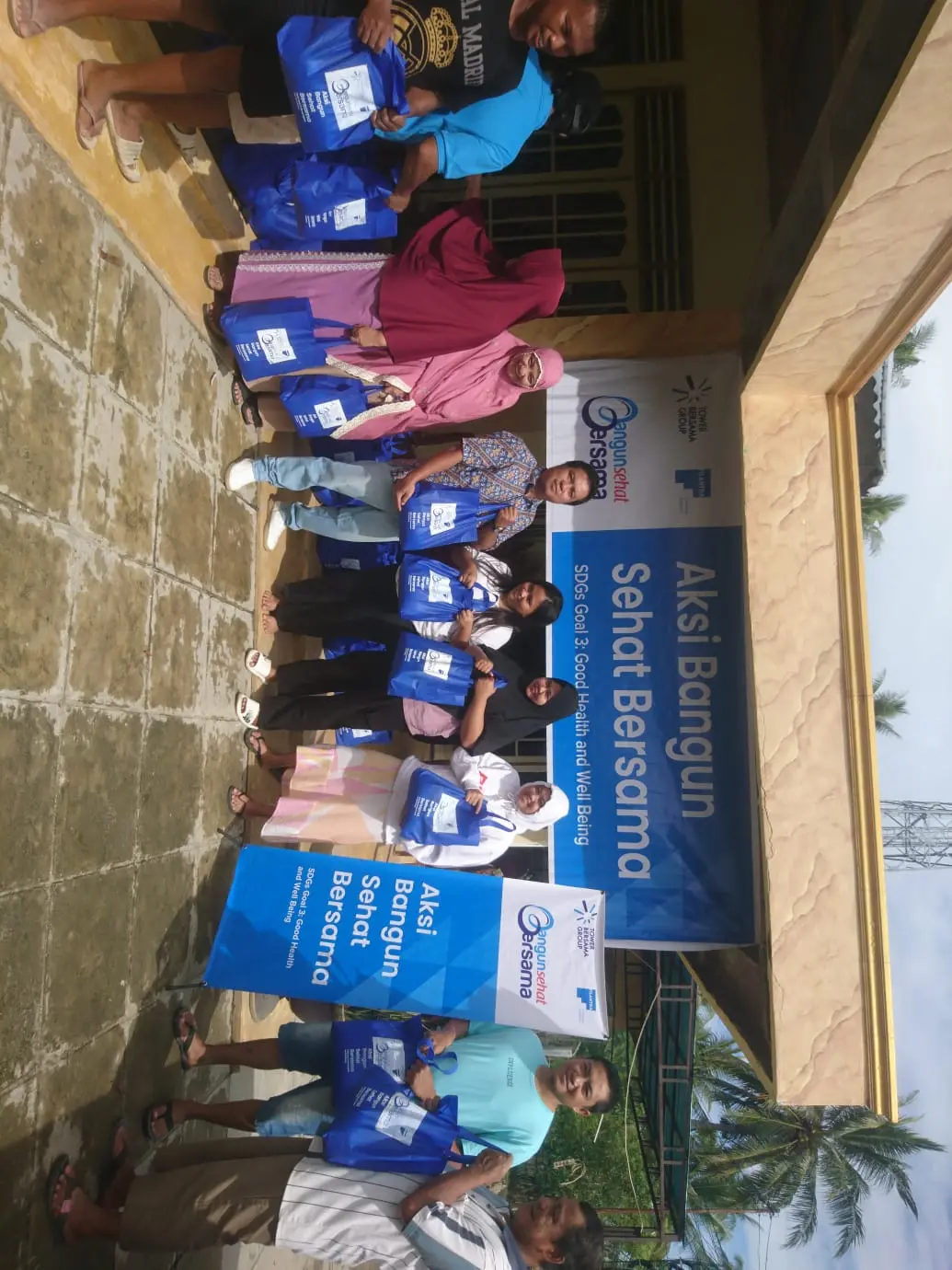 Bersama Membangun Negeri: TBIG Provides Health Service and Social Assistance in 79 Villages.